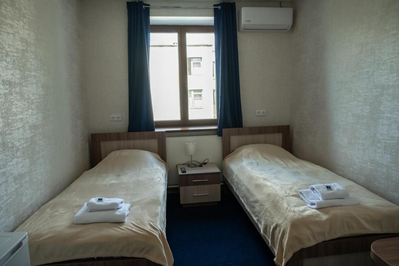 Idea-Studio Aparthotel เบรสต์ ภายนอก รูปภาพ