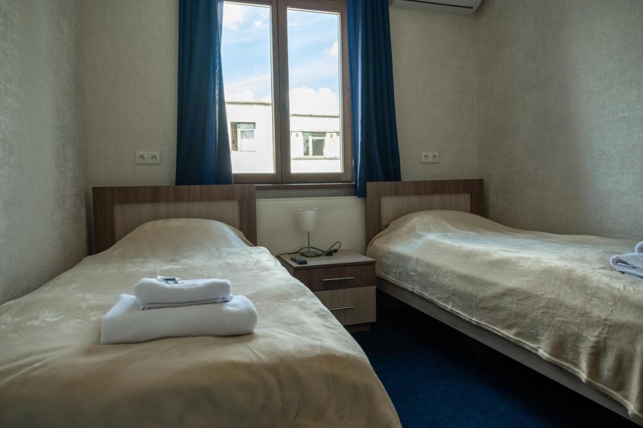 Idea-Studio Aparthotel เบรสต์ ภายนอก รูปภาพ