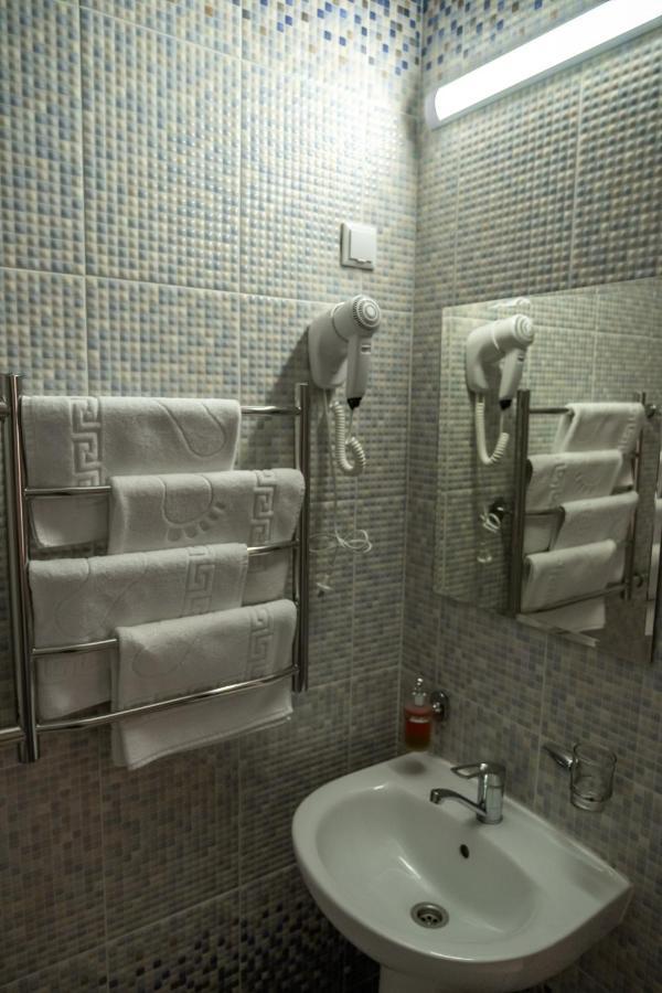 Idea-Studio Aparthotel เบรสต์ ภายนอก รูปภาพ