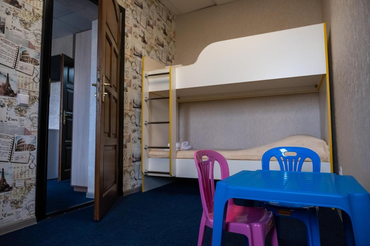 Idea-Studio Aparthotel เบรสต์ ภายนอก รูปภาพ